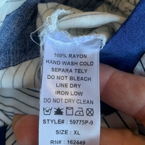 Blue and White Leaf Print Women's Wide Pants XL - Picture 6 of 6